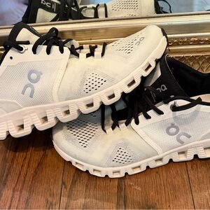 Oncloud Running Shoes 8